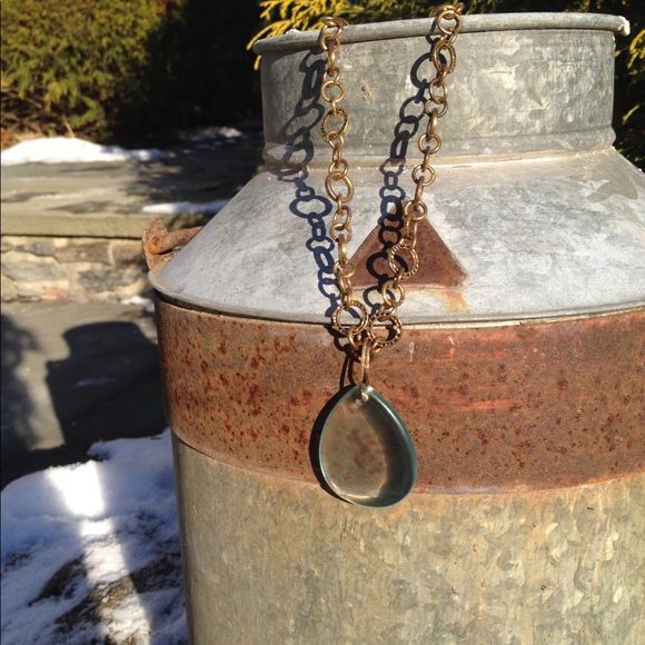 Handmade antique chain with glass pendant - Picture 4 of 5